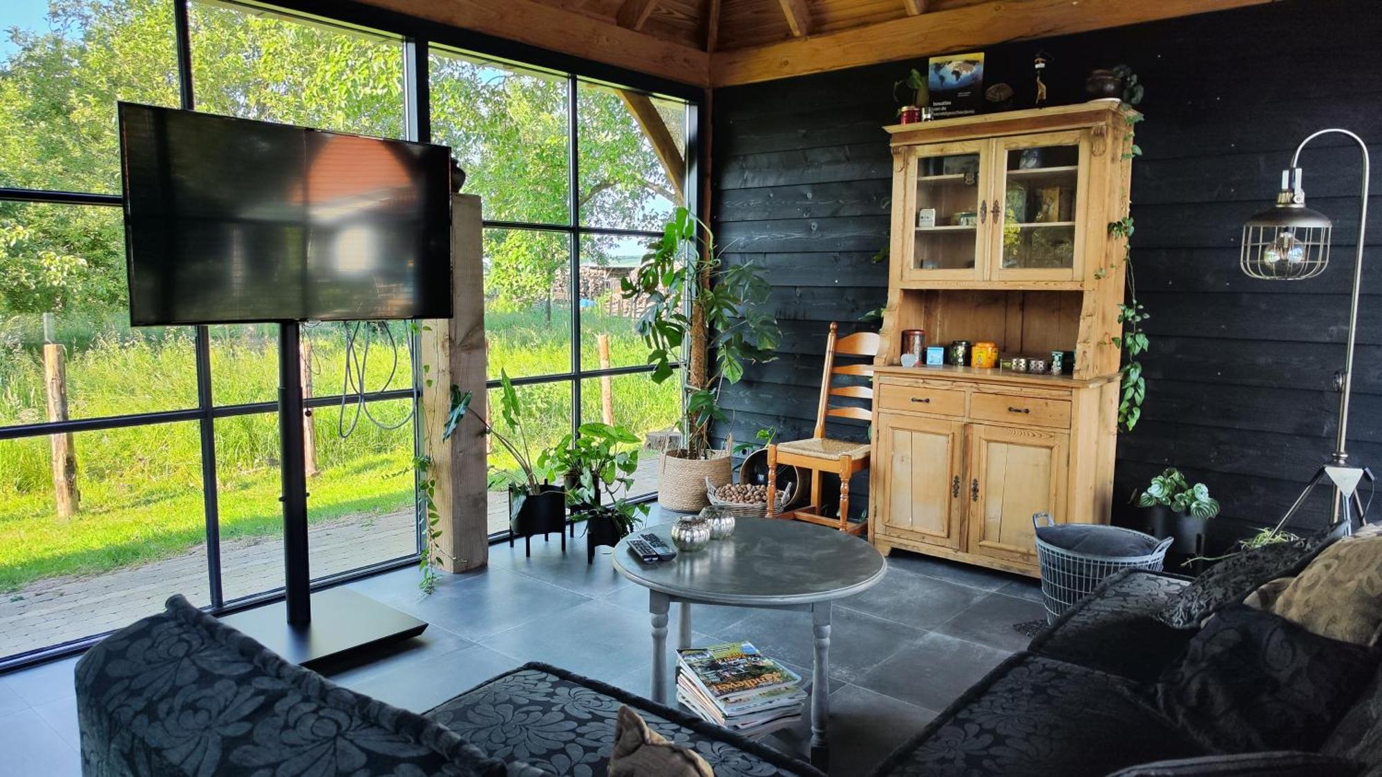 Luxe Met Bubbelbad Herveld